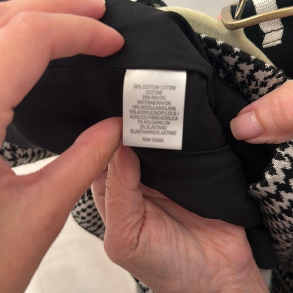 Worth Dress - Picture 4 of 6